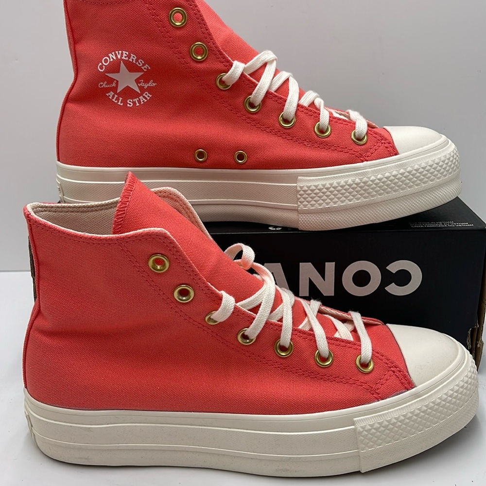 Converse WMNS CTAS LIFT HI
WATERMELON SLUSHY/EGRET WHITE A09914F
Platforms Snkrs - Picture 3 of 16